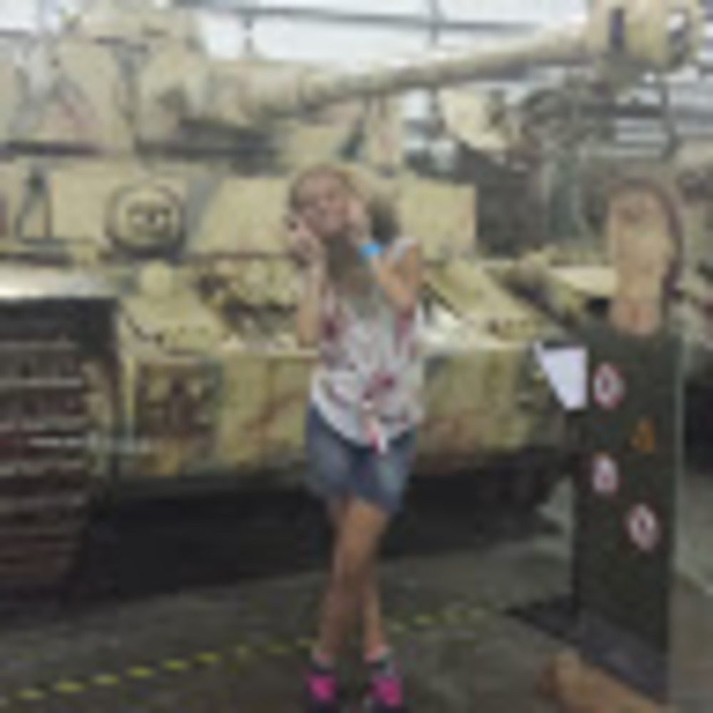 Meet your Posher, Schuyler